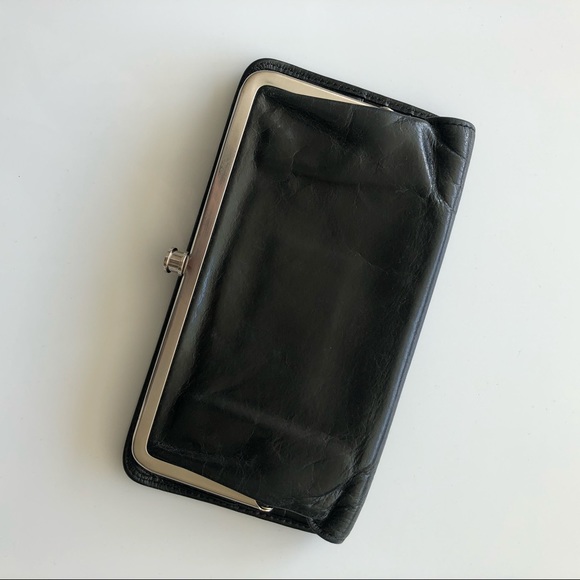 HOBO Handbags - Classic Black Leather Clasp Wallet - Timeless Women's Wallet